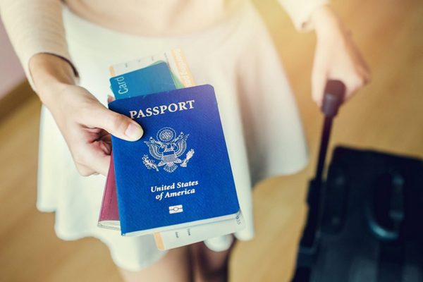 Giao tiếp tiếng Anh tại khu vực kiểm tra hộ chiếu – xuất nhập cảnh